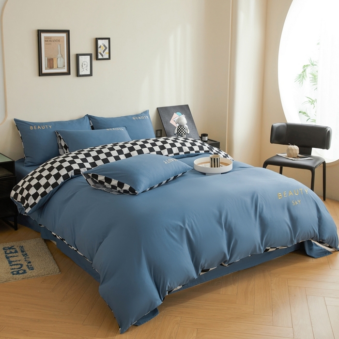 91家纺网 家纺一手货源 找家纺 麦空家居 2025新款水洗棉刺绣四件套-布丁（棋盘格） 宾利蓝