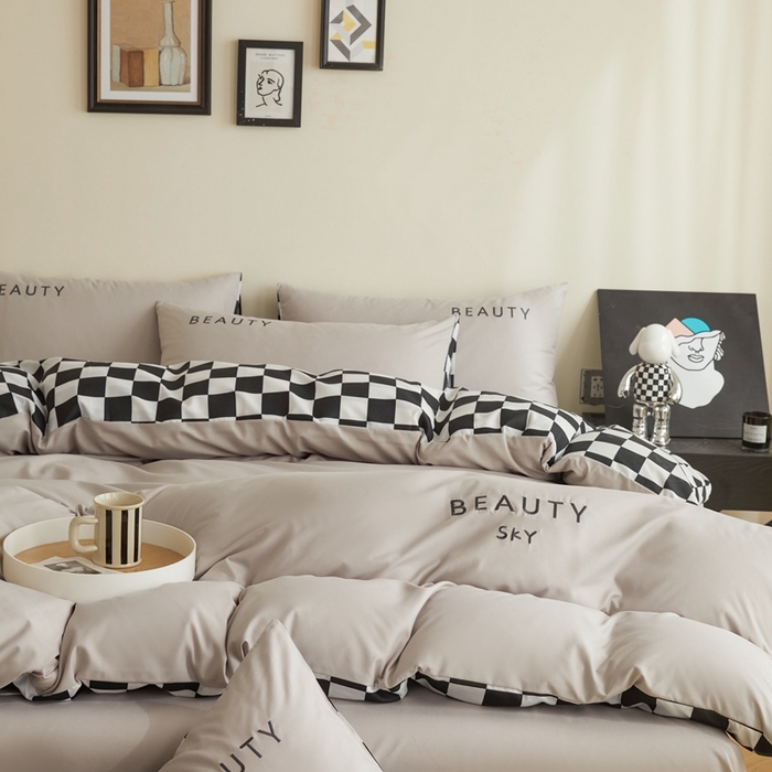 91家纺网 家纺一手货源 找家纺 麦空家居 2025新款水洗棉刺绣四件套-布丁（棋盘格） 高山灰