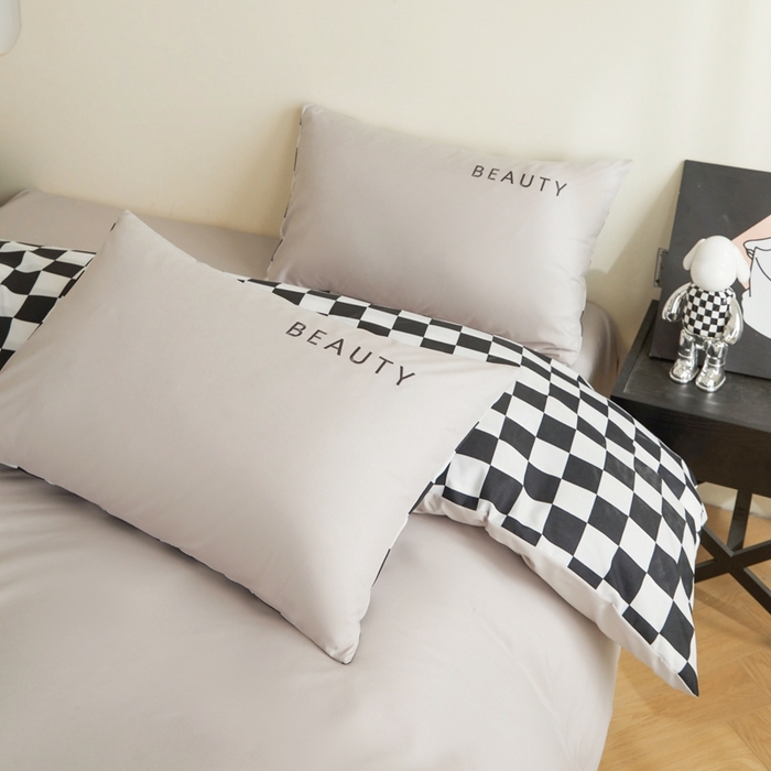 91家纺网 家纺一手货源 找家纺 麦空家居 2025新款水洗棉刺绣四件套-布丁（棋盘格） 高山灰