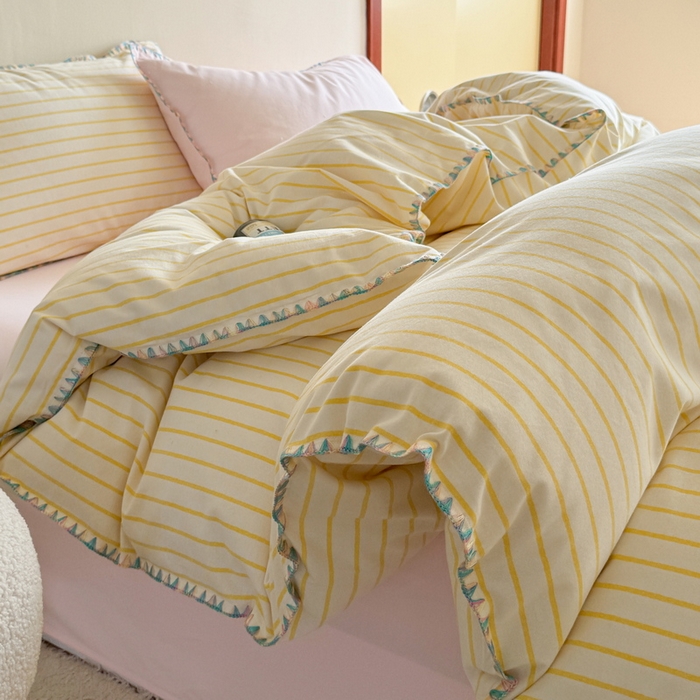 91家纺网 家纺一手货源 找家纺 （总）艾莱家纺 2025新款A类新疆长绒棉纯棉加厚柔顺磨毛贴布绣四件套-奶芙