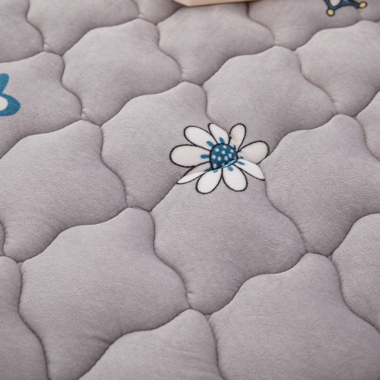 91家纺网 家纺一手货源 找家纺 手艺人家纺 2025新款炕垫榻榻米垫D50--D66 D66