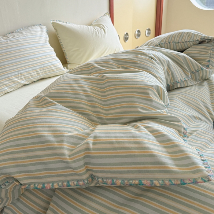 91家纺网 家纺一手货源 找家纺 艾莱家纺 2025新款七彩贝壳全棉加厚超柔磨毛四件套 幻珊-黄细条