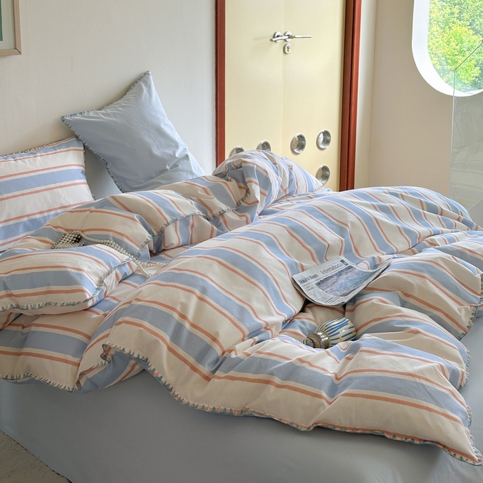 91家纺网 家纺一手货源 找家纺 艾莱家纺 2025新款七彩贝壳全棉加厚超柔磨毛四件套 幻珊-蓝宽条