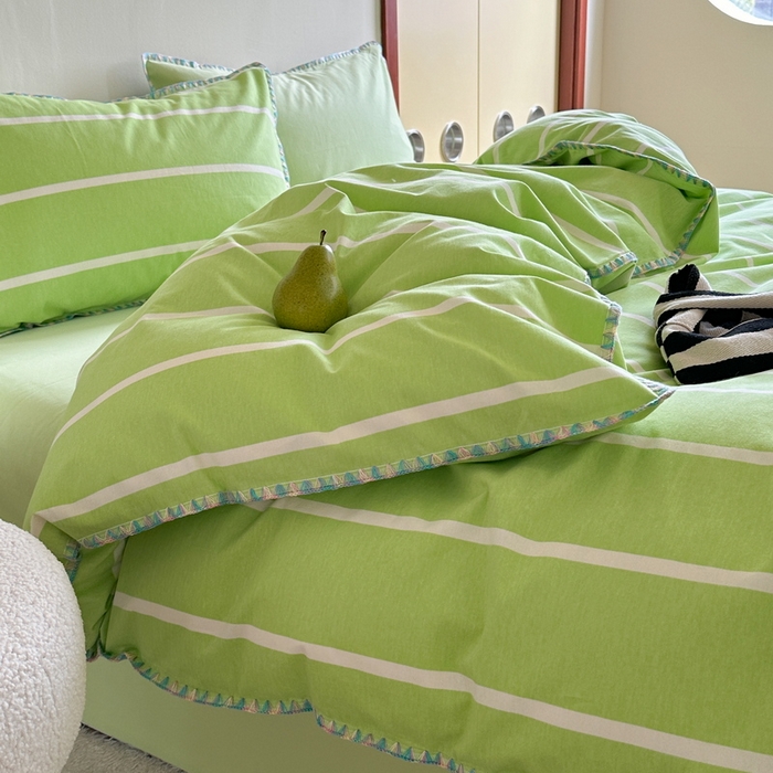 91家纺网 家纺一手货源 找家纺 艾莱家纺 2025新款七彩贝壳全棉加厚超柔磨毛四件套 幻珊-绿宽条