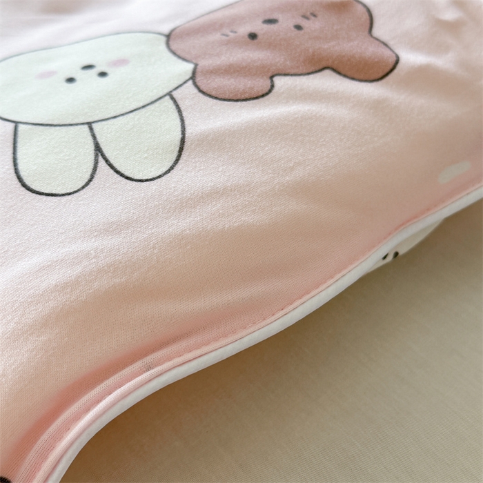 91家纺网 家纺一手货源 找家纺 暖生活 2025新款牛奶针织棉四季被冬被 好朋友