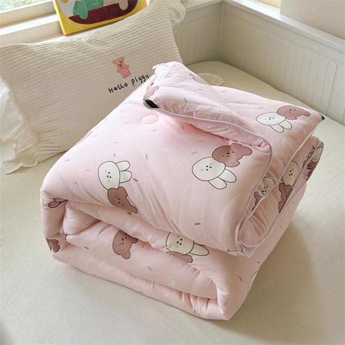 91家纺网 家纺一手货源 找家纺 暖生活 2025新款牛奶针织棉四季被冬被 好朋友