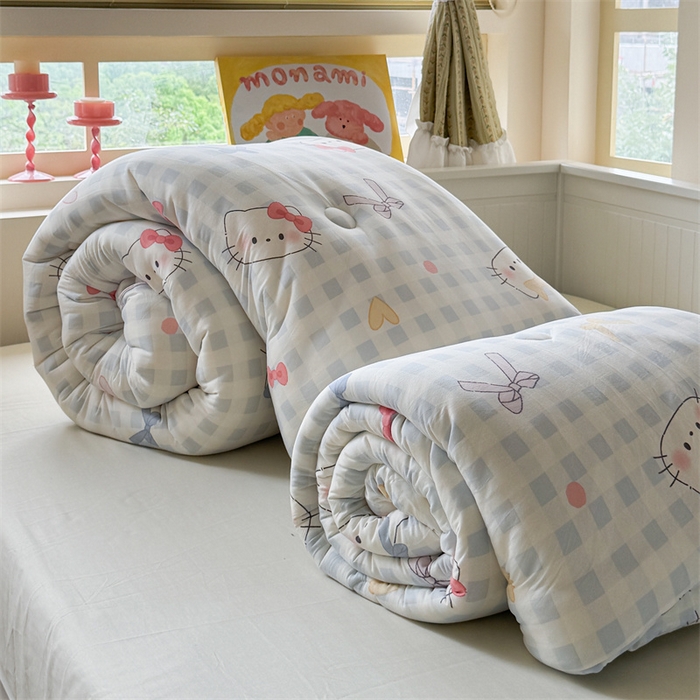 91家纺网 家纺一手货源 找家纺 暖生活 2025新款牛奶针织棉四季被冬被 蓝格凯蒂