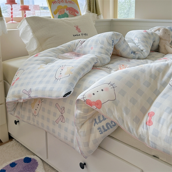 91家纺网 家纺一手货源 找家纺 暖生活 2025新款牛奶针织棉四季被冬被 蓝格凯蒂