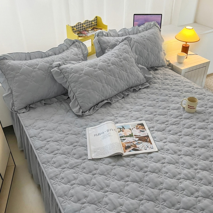 91家纺网 家纺一手货源 找家纺 鼎丰家纺 2025新款纯色高克重水洗棉夹棉床裙-曼可 曼可-灰色