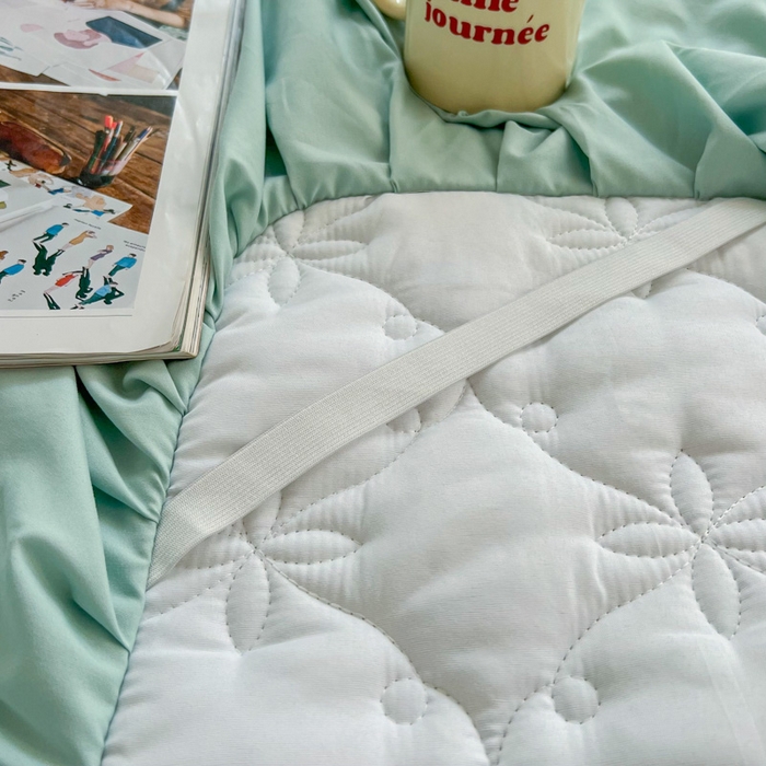 91家纺网 家纺一手货源 找家纺 鼎丰家纺 2025新款纯色高克重水洗棉夹棉床裙-曼可 曼可-浅绿