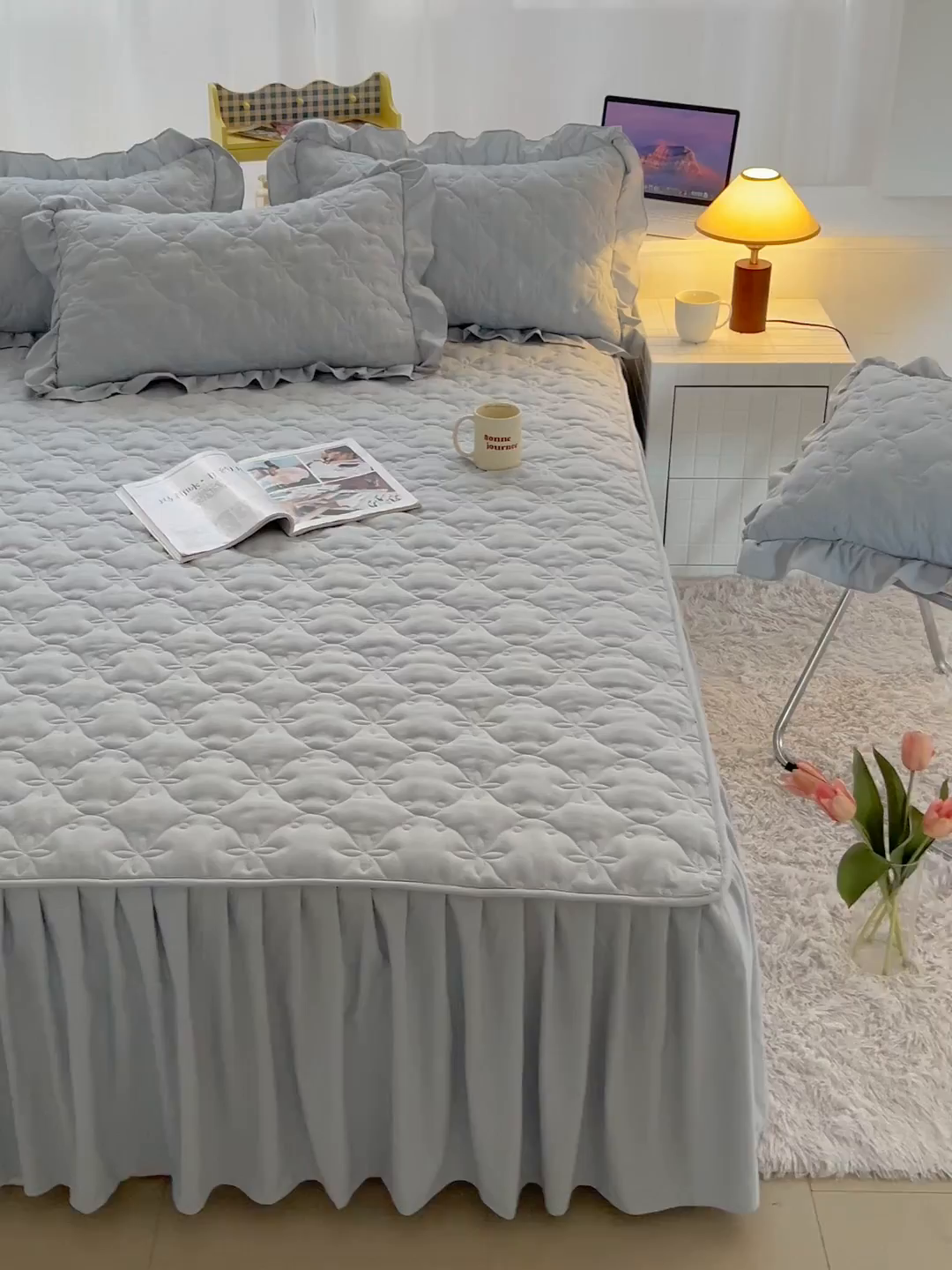 91家纺网 家纺一手货源 找家纺 鼎丰家纺 2025新款纯色高克重水洗棉夹棉床裙-曼可 曼可-灰色