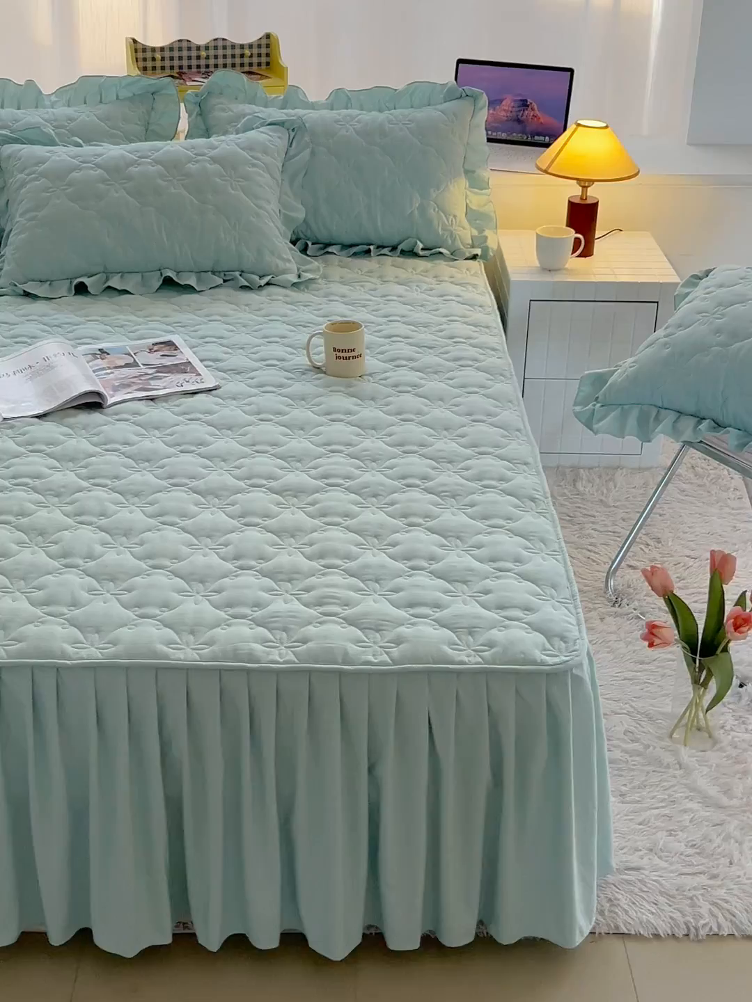 91家纺网 家纺一手货源 找家纺 鼎丰家纺 2025新款纯色高克重水洗棉夹棉床裙-曼可 曼可-浅绿