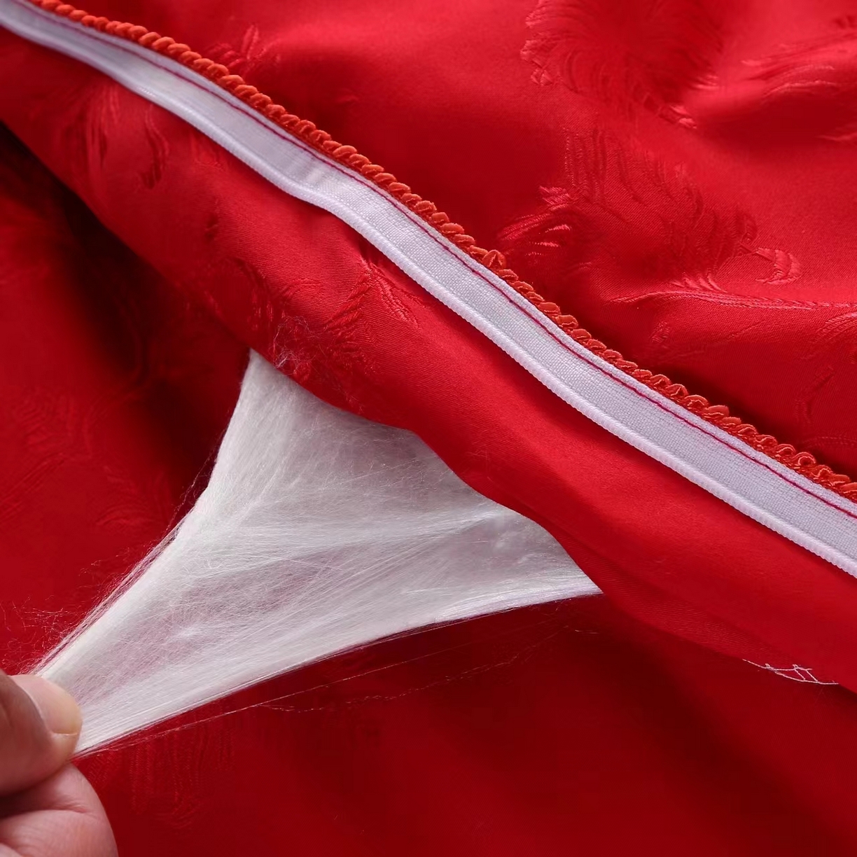 91家纺网 家纺一手货源 找家纺 （总）越宏顺 2025新款全棉金提花大红.被 被子被芯