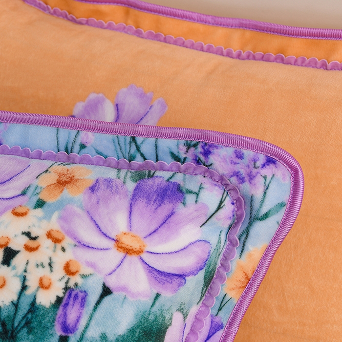 91家纺网 家纺一手货源 找家纺 晚静 2025新牛奶绒印花单被套法莱绒金貂被套单件180克全尺寸被套 花香