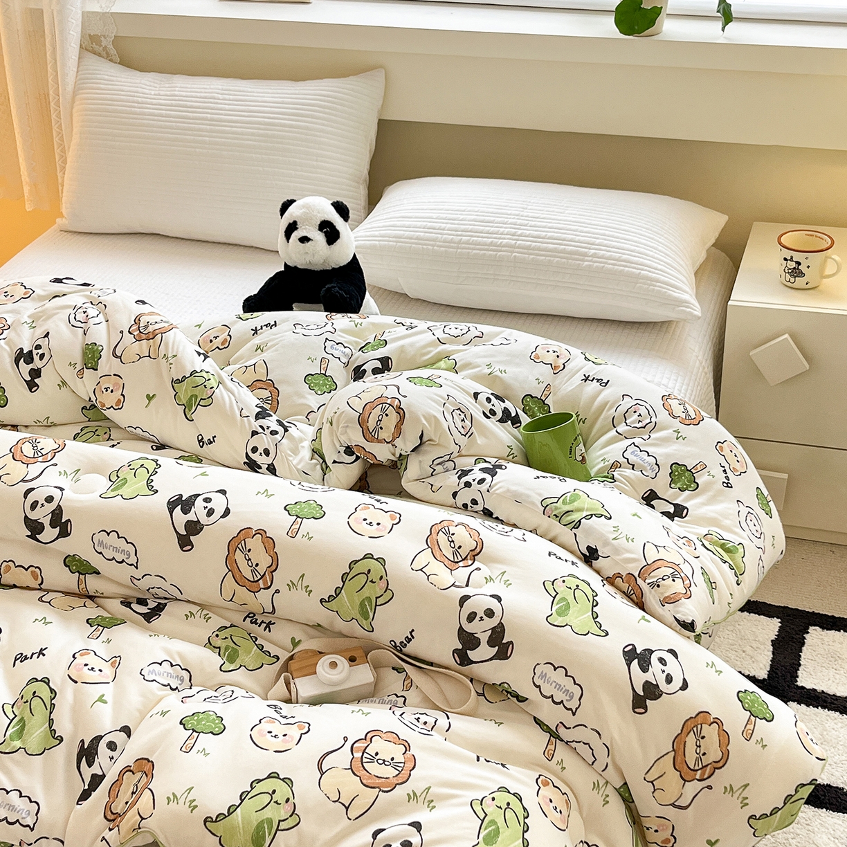 91家纺网 家纺一手货源 找家纺 暖生活 2025新款牛奶针织棉四季被冬被 大森林