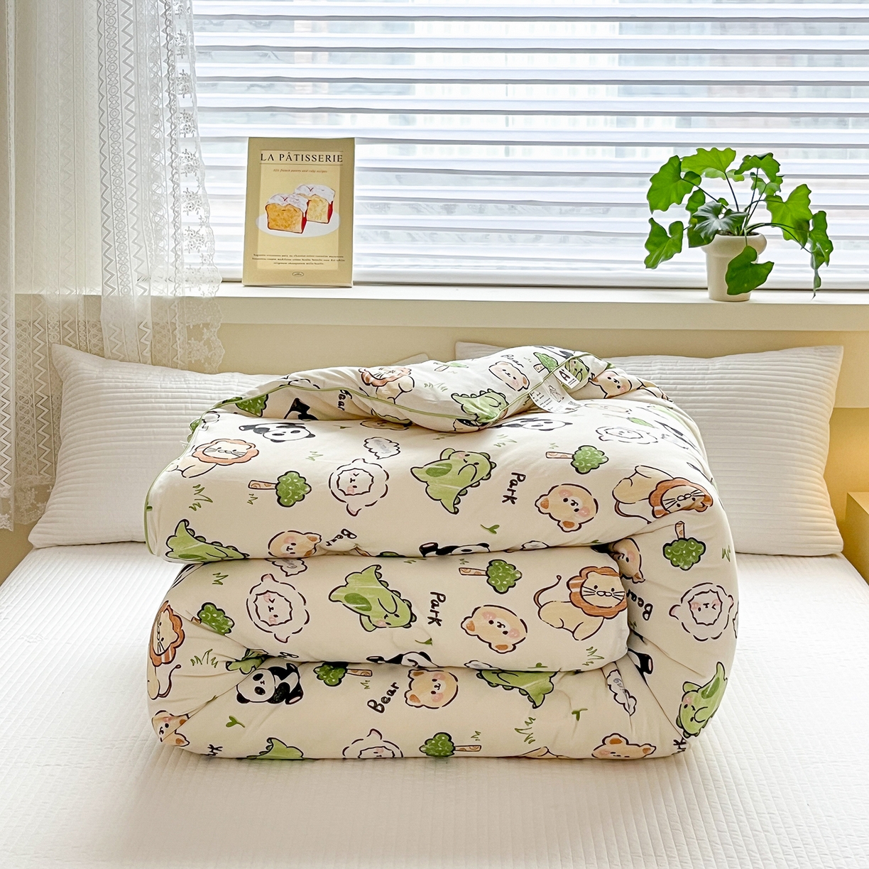 91家纺网 家纺一手货源 找家纺 暖生活 2025新款牛奶针织棉四季被冬被 大森林