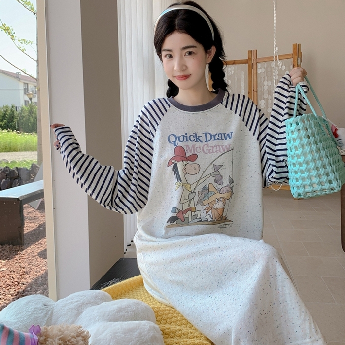 91家纺网 家纺一手货源 找家纺 妍景家居生活馆 2025新款星夜篇章懒人裙 星夜篇章懒人裙-黑色