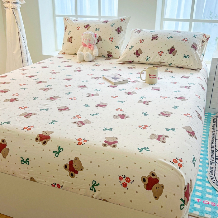 91家纺网 家纺一手货源 找家纺 鼎丰家纺 2025新款90克超柔软糯印花单床笠系列 可爱选手