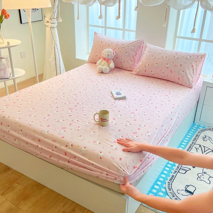 91家纺网 家纺一手货源 找家纺 鼎丰家纺 2025新款90克超柔软糯印花单床笠系列 糖果kt