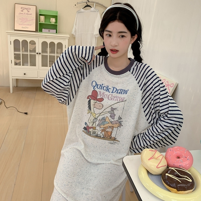 91家纺网 家纺一手货源 找家纺 妍景家居生活馆 2025新款星夜篇章懒人裙 星夜篇章懒人裙-黑色