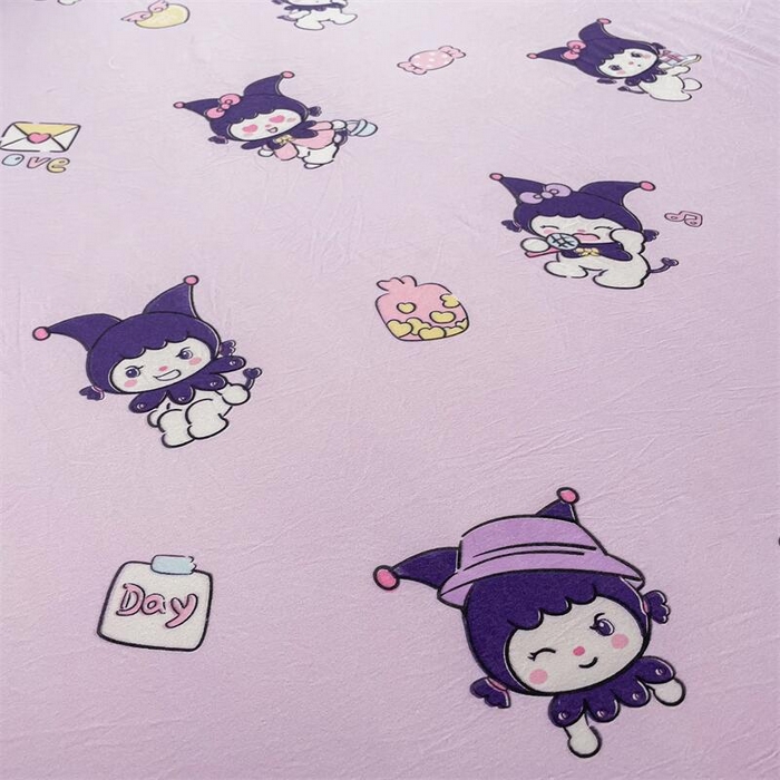 91家纺网 家纺一手货源 找家纺 鼎丰家纺 2025新款90克超柔软糯印花单床笠系列 甜心库洛米