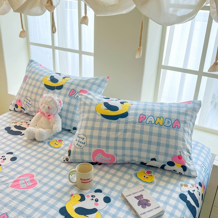 91家纺网 家纺一手货源 找家纺 鼎丰家纺 2025新款90克超柔软糯印花单床笠系列 自由熊猫