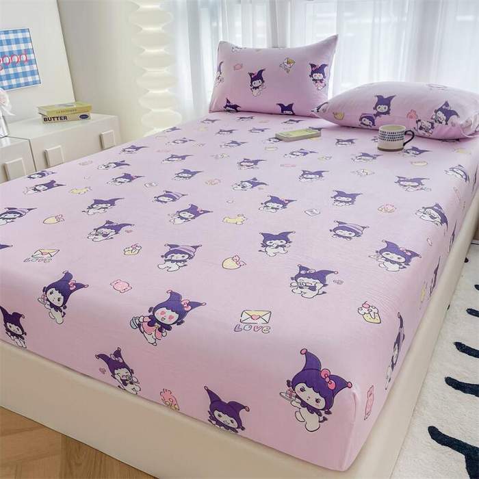 91家纺网 家纺一手货源 找家纺 鼎丰家纺 2025新款90克超柔软糯印花单床笠系列 甜心库洛米