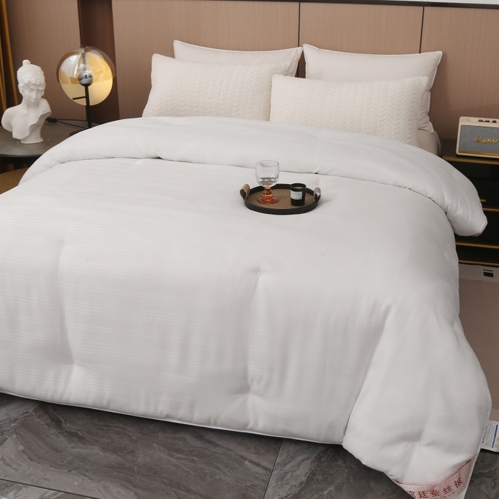 91家纺网 家纺一手货源 找家纺 （总）越宏顺 2025新款全棉缎条.被桑.被春秋被双人子母被二合一冬被