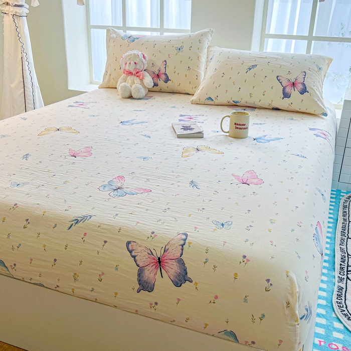 91家纺网 家纺一手货源 找家纺 鼎丰家纺 2025新款90克超柔软糯印花单床笠系列 星蝶物语