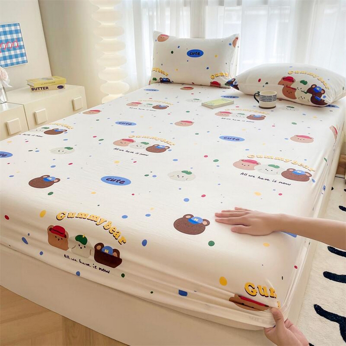 91家纺网 家纺一手货源 找家纺 鼎丰家纺 2025新款90克超柔软糯印花单床笠系列 冒险乐园