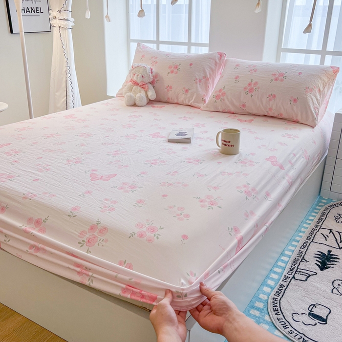 91家纺网 家纺一手货源 找家纺 鼎丰家纺 2025新款90克超柔软糯印花单床笠系列 碟影梦