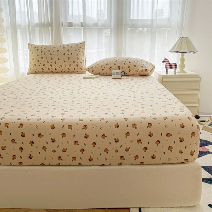 91家纺网 家纺一手货源 找家纺 鼎丰家纺 2025新款90克超柔软糯印花单床笠系列 小蘑菇