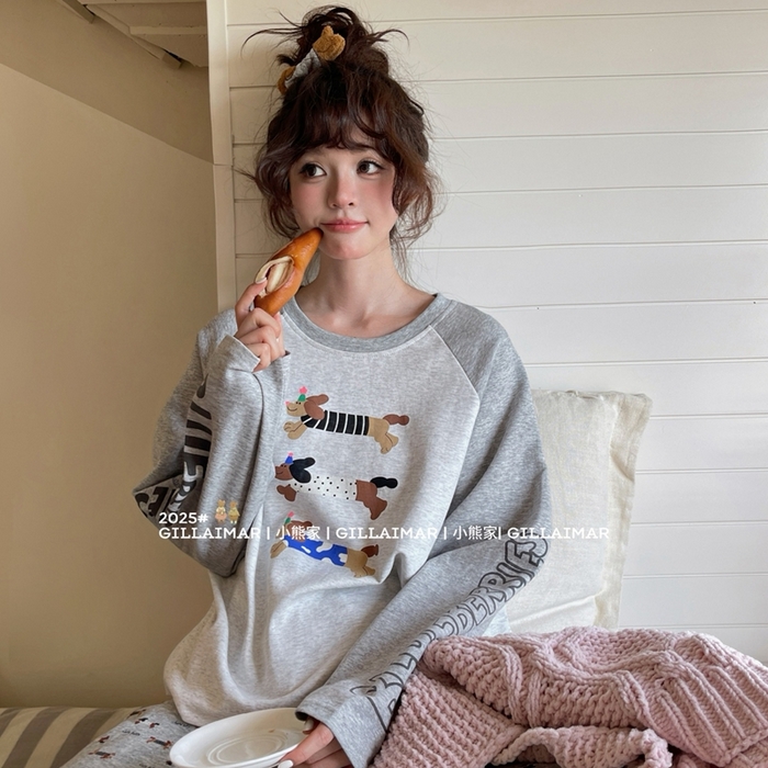 91家纺网 家纺一手货源 找家纺 妍景家居生活馆 2025新款小熊家-腊肠家居服 小熊家-腊肠-灰色