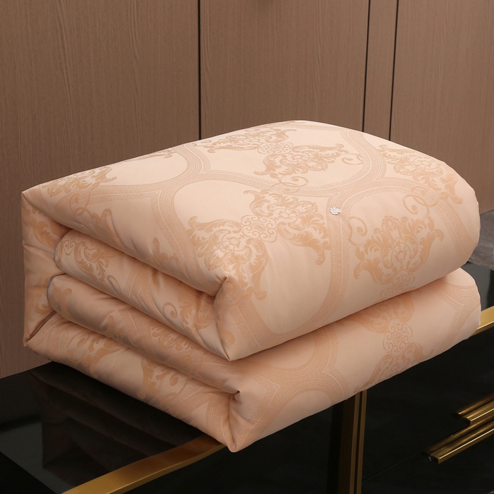 91家纺网 家纺一手货源 找家纺 越宏顺 2025新款60S全棉莫代尔提花.被手工订花.被子母被 金色