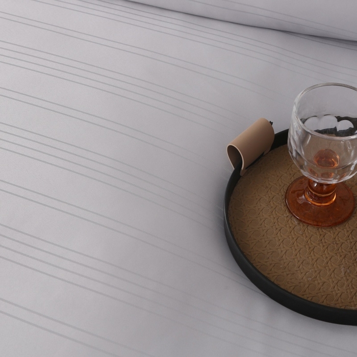 91家纺网 家纺一手货源 找家纺 越宏顺 2025新款全棉缎条.被桑.被春秋被双人子母被二合一冬被 灰色