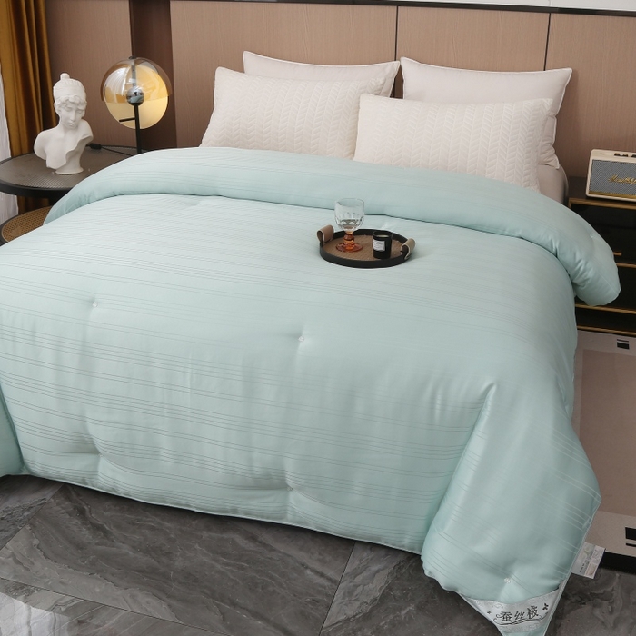 91家纺网 家纺一手货源 找家纺 越宏顺 2025新款全棉缎条.被桑.被春秋被双人子母被二合一冬被 绿色