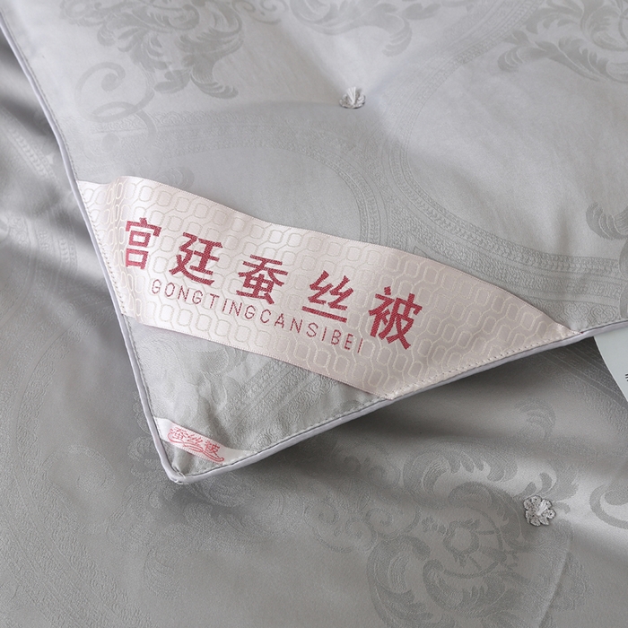 91家纺网 家纺一手货源 找家纺 越宏顺 2025新款60S全棉莫代尔提花.被手工订花.被子母被 浅灰