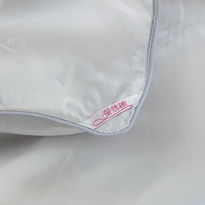 91家纺网 家纺一手货源 找家纺 越宏顺 2025新款仿真丝蝴蝶花手工.被子母被被子被芯 灰色