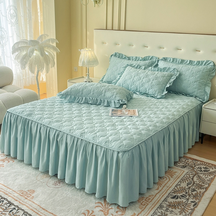 91家纺网 家纺一手货源 找家纺 鼎丰家纺 2025新款水洗磨毛夹棉床裙套件-曼可系列 曼可-浅绿色