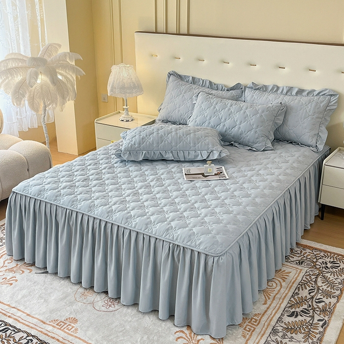 91家纺网 家纺一手货源 找家纺 鼎丰家纺 2025新款水洗磨毛夹棉床裙套件-曼可系列 曼可-灰色