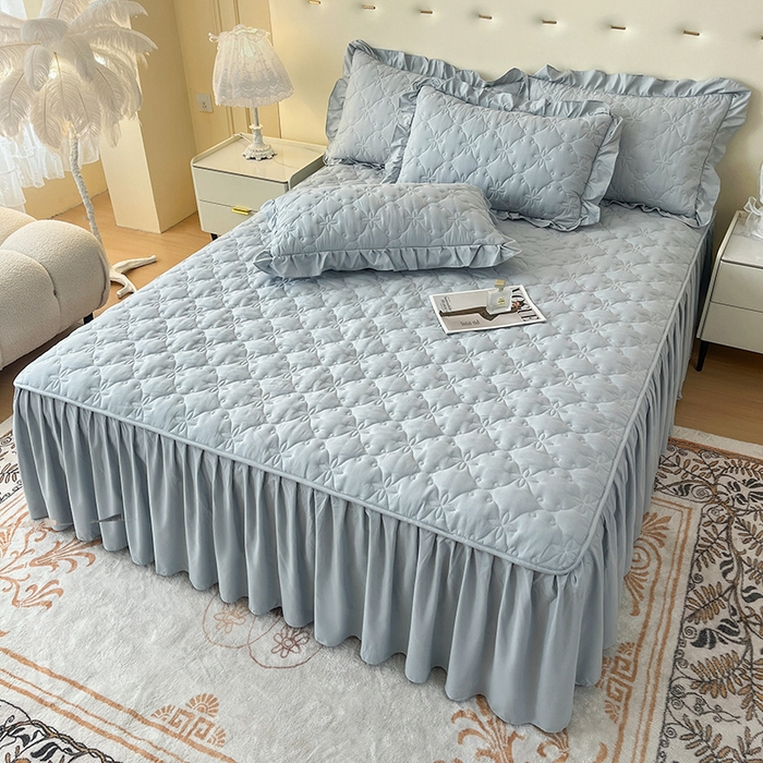 91家纺网 家纺一手货源 找家纺 鼎丰家纺 2025新款水洗磨毛夹棉床裙套件-曼可系列 曼可-灰色