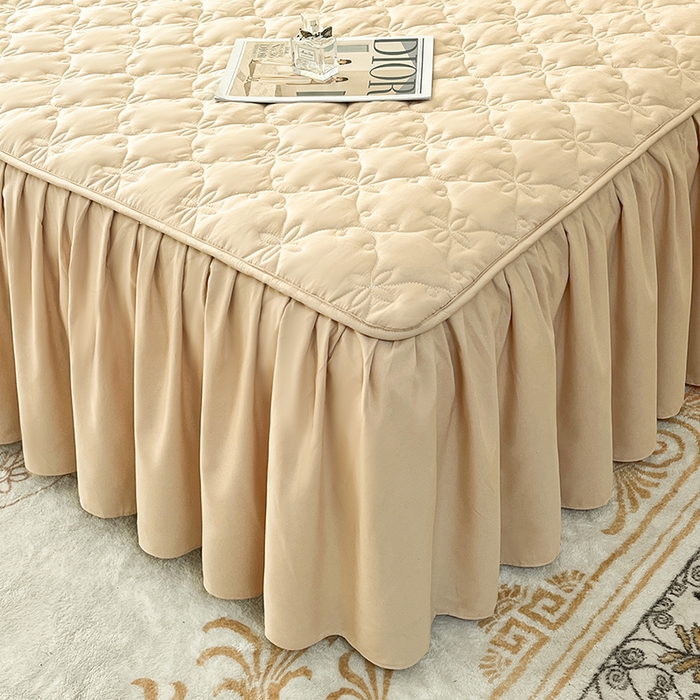 91家纺网 家纺一手货源 找家纺 鼎丰家纺 2025新款水洗磨毛夹棉床裙套件-曼可系列 曼可-卡其