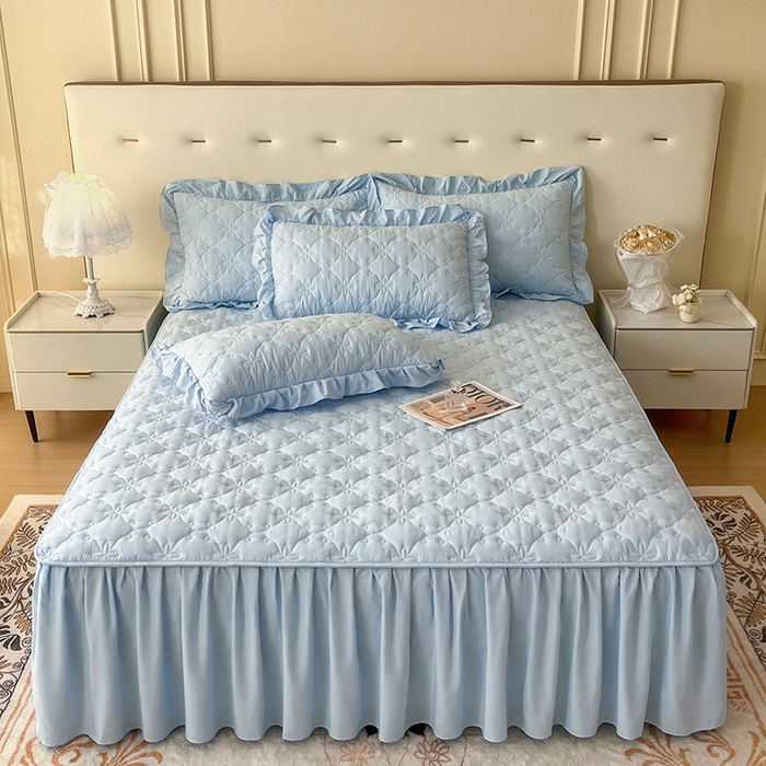 91家纺网 家纺一手货源 找家纺 鼎丰家纺 2025新款水洗磨毛夹棉床裙套件-曼可系列 曼可-天蓝