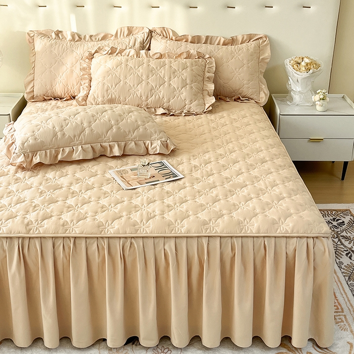 91家纺网 家纺一手货源 找家纺 鼎丰家纺 2025新款水洗磨毛夹棉床裙套件-曼可系列 曼可-卡其