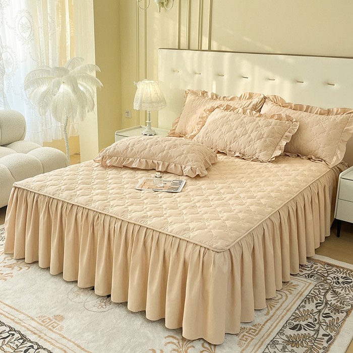 91家纺网 家纺一手货源 找家纺 鼎丰家纺 2025新款水洗磨毛夹棉床裙套件-曼可系列 曼可-卡其