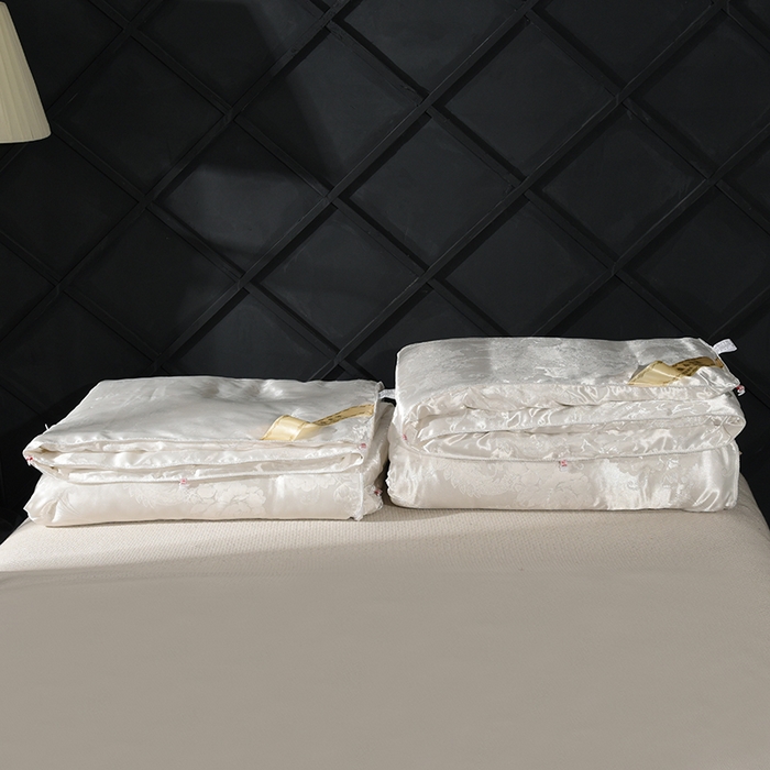 91家纺网 家纺一手货源 找家纺 越宏顺 2025新款牡丹花定制款.被客户定制被子被芯定制款不退不换 白色