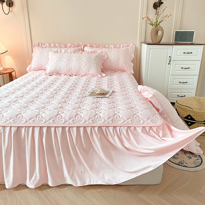 91家纺网 家纺一手货源 找家纺 鼎丰家纺 2025新款-100%新疆棉花夹棉床裙 100%新疆棉花床裙-桃花粉