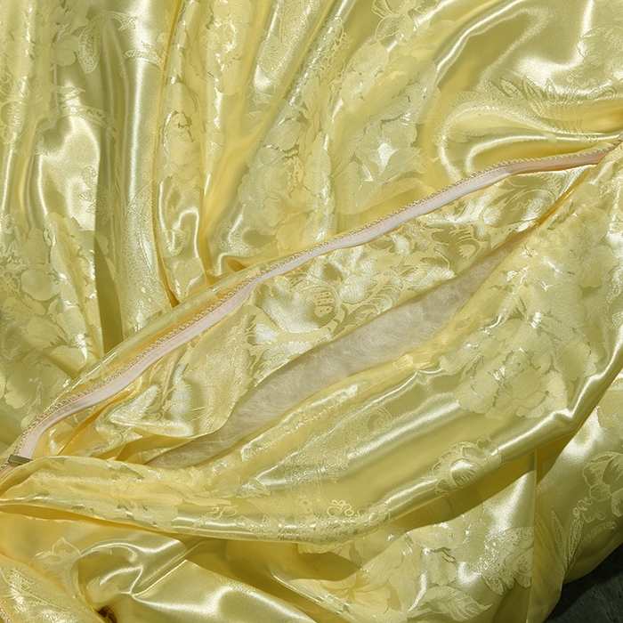 91家纺网 家纺一手货源 找家纺 越宏顺 2025新款牡丹花定制款.被客户定制被子被芯定制款不退不换 米黄