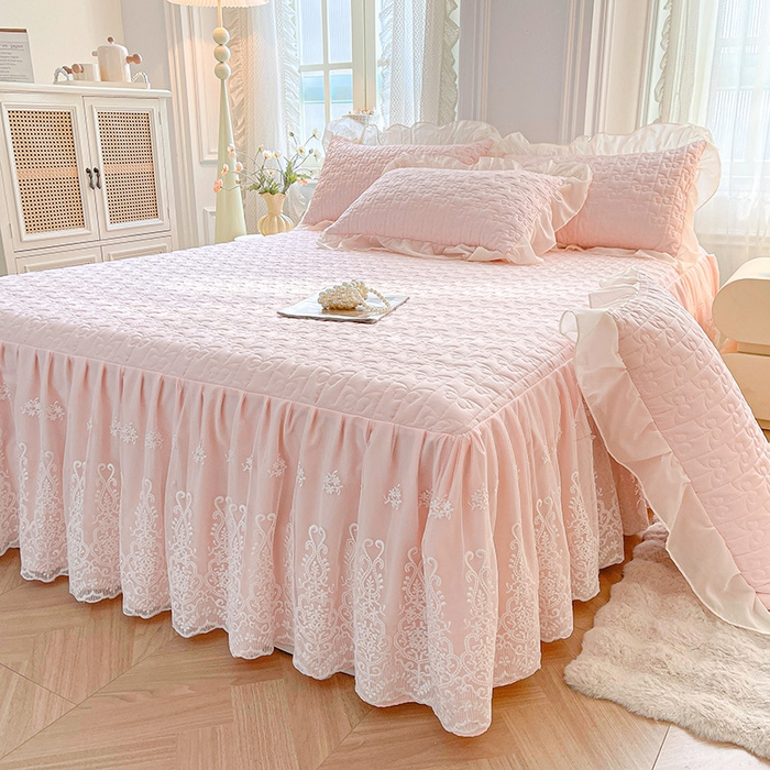 91家纺网 家纺一手货源 找家纺 （总）鼎丰家纺 2025新款蕾丝夹棉床裙-洛可可系列