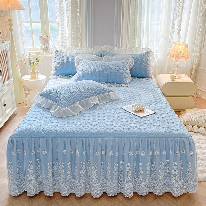 91家纺网 家纺一手货源 找家纺 鼎丰家纺 2025新款蕾丝夹棉床裙-洛可可系列 洛可可-蓝